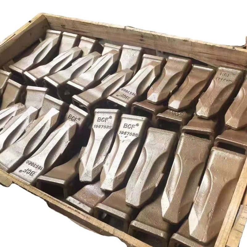 2Dentes de balde de escavadeira de aço de liga de altura de 0,5 cm Dentes de balde forjados rígidos