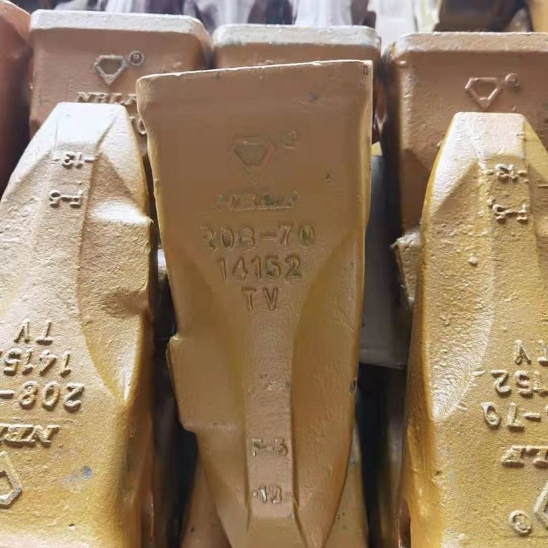 2Dentes de balde de escavadeira de aço de liga de altura de 0,5 cm Dentes de balde forjados rígidos