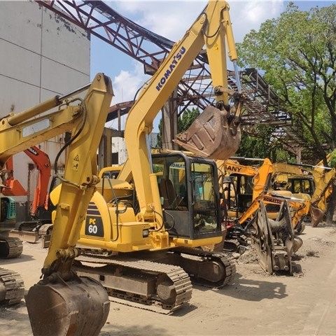 PC58-8 PC60-8 PC70-8 Excavadora de segunda mão de 6,18 toneladas Excavadora de rastreamento usada