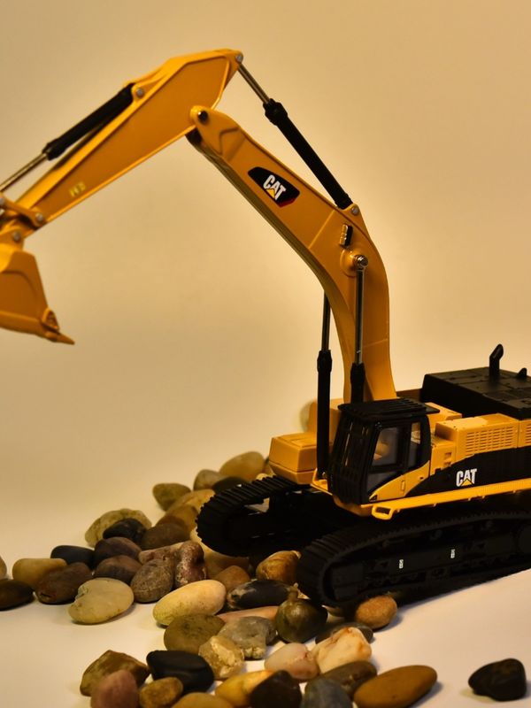 DM Carter CAT385C modelo de escavadeira de liga máquinas de engenharia simulação de automóveis ornamentação metálica