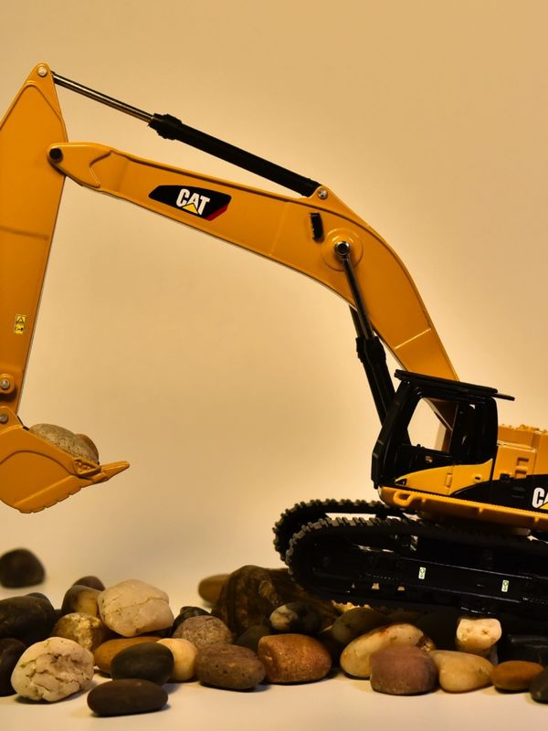 DM Carter CAT385C modelo de escavadeira de liga máquinas de engenharia simulação de automóveis ornamentação metálica