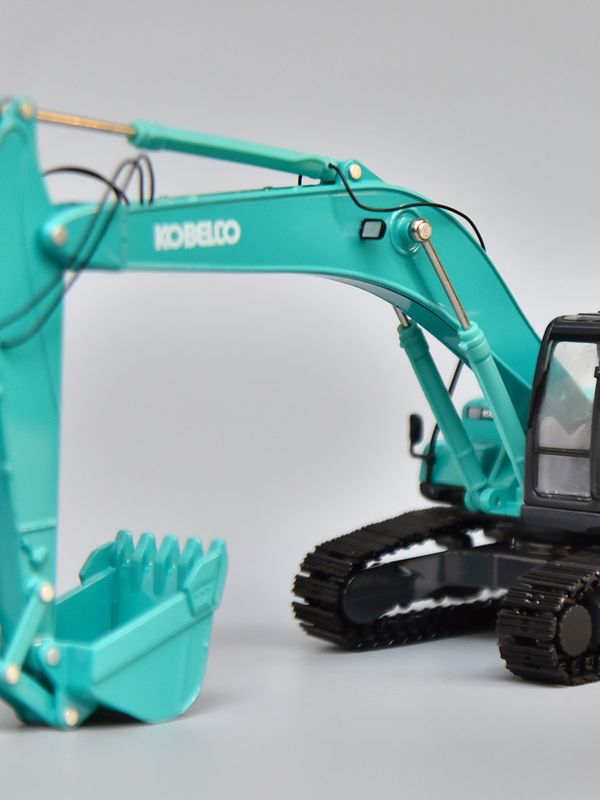 KOBELCO SK330 Excavadora de liga modelo 1/50 Escala Metal Colecionável Brinquedo de Decoração