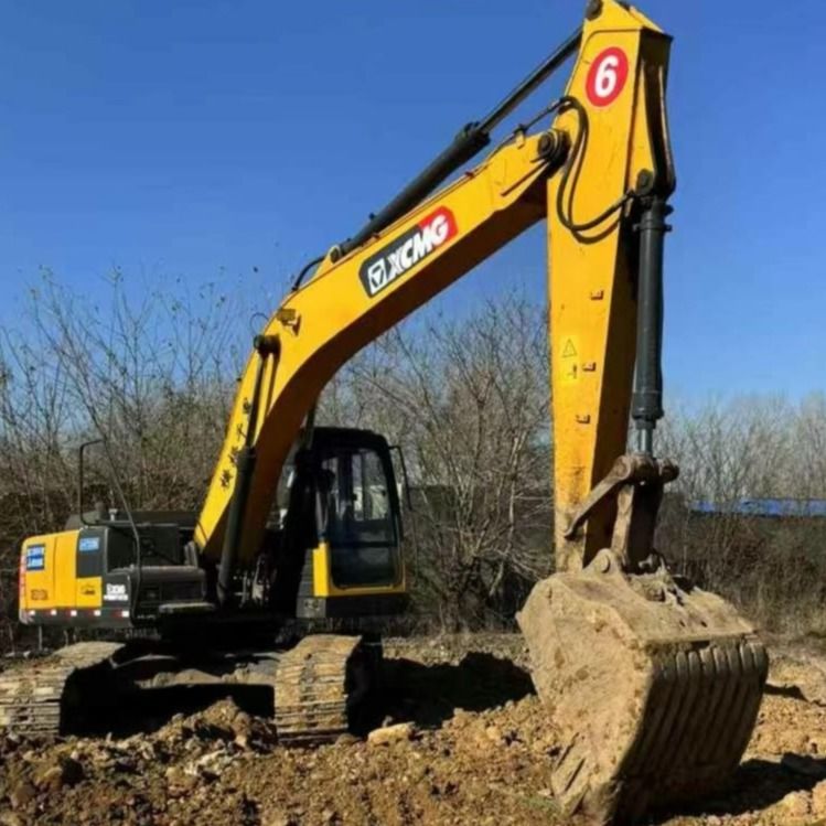 Excavadora de 20 toneladas XCMG 215D Usada Máquina de Escavação de Construção Industrial Pesada