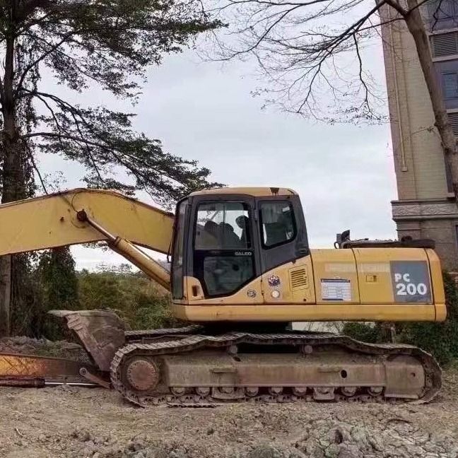 Excavadora Komatsu PC200-7 de 18 m de comprimento para construção pesada