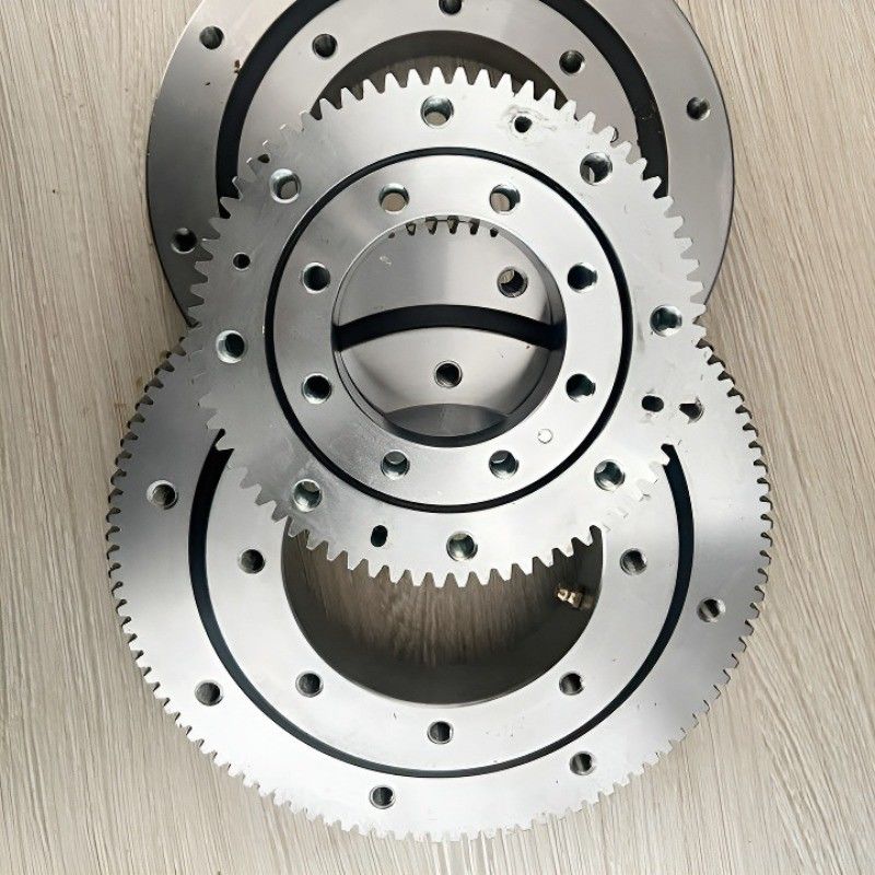 Rolamentos giratórios de escavadeiras pesadas 011.45.1600.03 Rolamentos giratórios de engrenagens de mesa