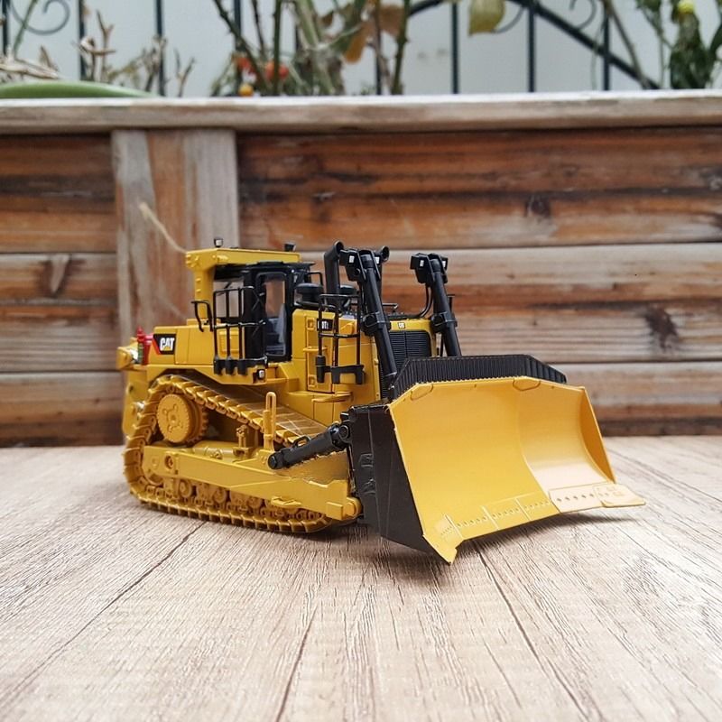 DM 1/50 D10T2 Trator de Esteiras Bulldozer Modelo Diecast Veículo de Construção 85532C Colecionável