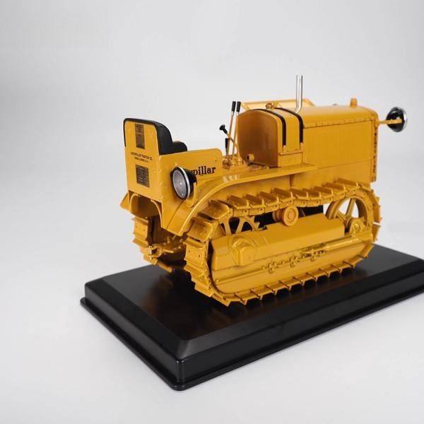 Diecast Masters 1:16 Escala 25 Trator Modelo DM Alumínio Veículo agrícola em miniatura 85679