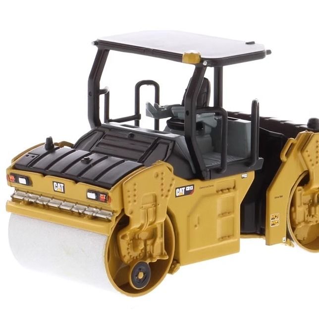 1:64 DM CB-13 Rolo Vibratório Modelo Caterpillar Veículo de Engenharia de Construção 85630